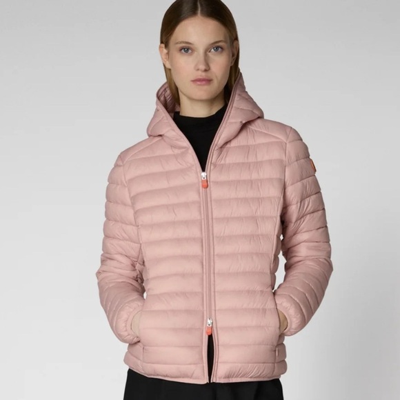 Save the Duck WOMAN'S HOODED PUFFER JACKET DAISY IN BLUSH PINK - Picture 1 of 12